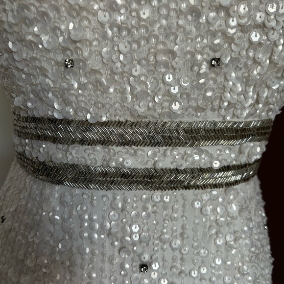 MACDUGGAL Sequined Sleeveless Midi Sheath Dress in WHITE - Picture 11 of 14